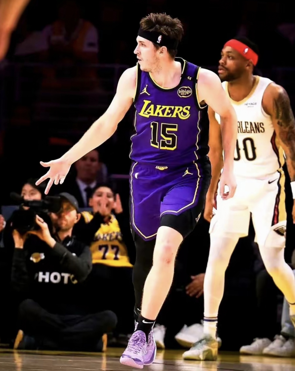 包含鹈鹕不敌掘金，遭遇连败的词条