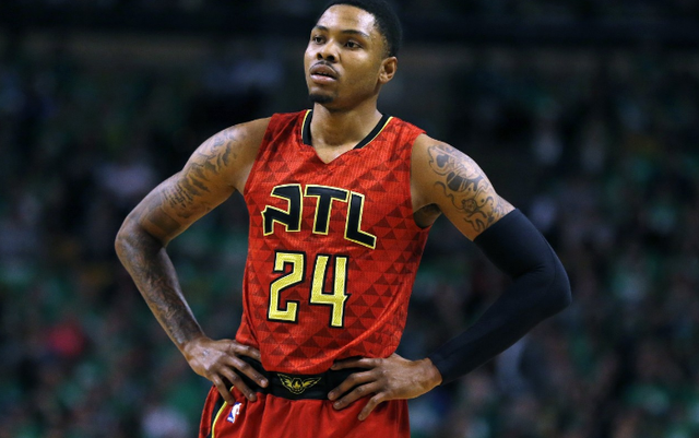 包含勇士横扫猛士，保持胜利的词条