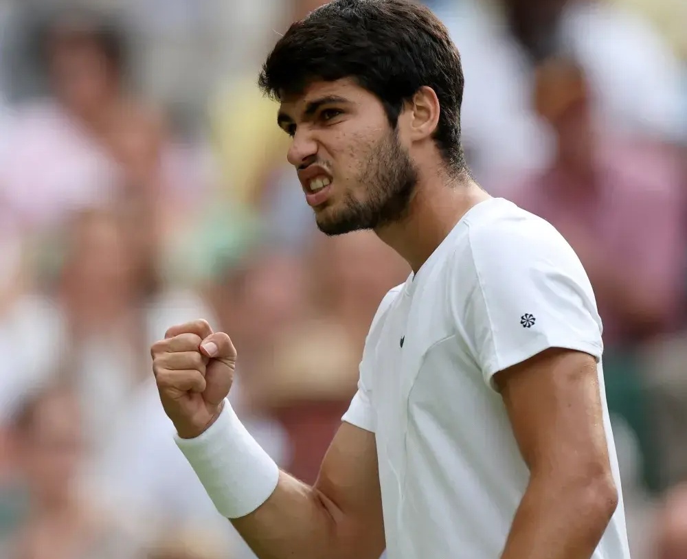 澳网鏖战ATP总决赛，阿尔卡拉斯高光表现