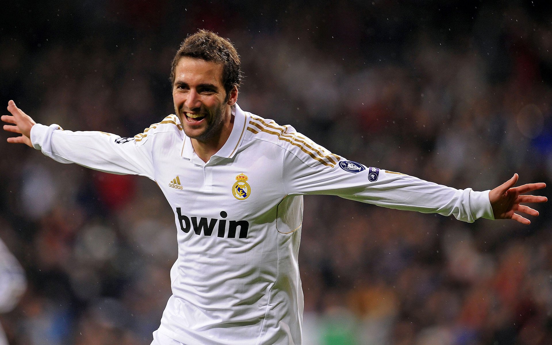 维尼修斯完美一课点燃星火，哥伦比亚之夜力克拉齐奥