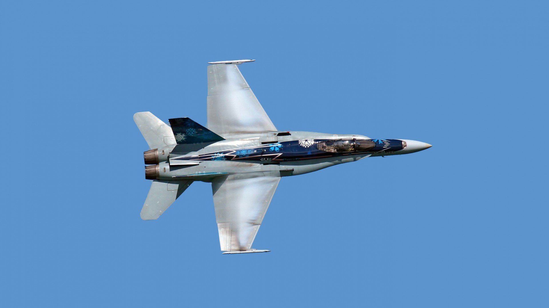 稳定基石与整体风暴，现代足球的两种胜利哲学