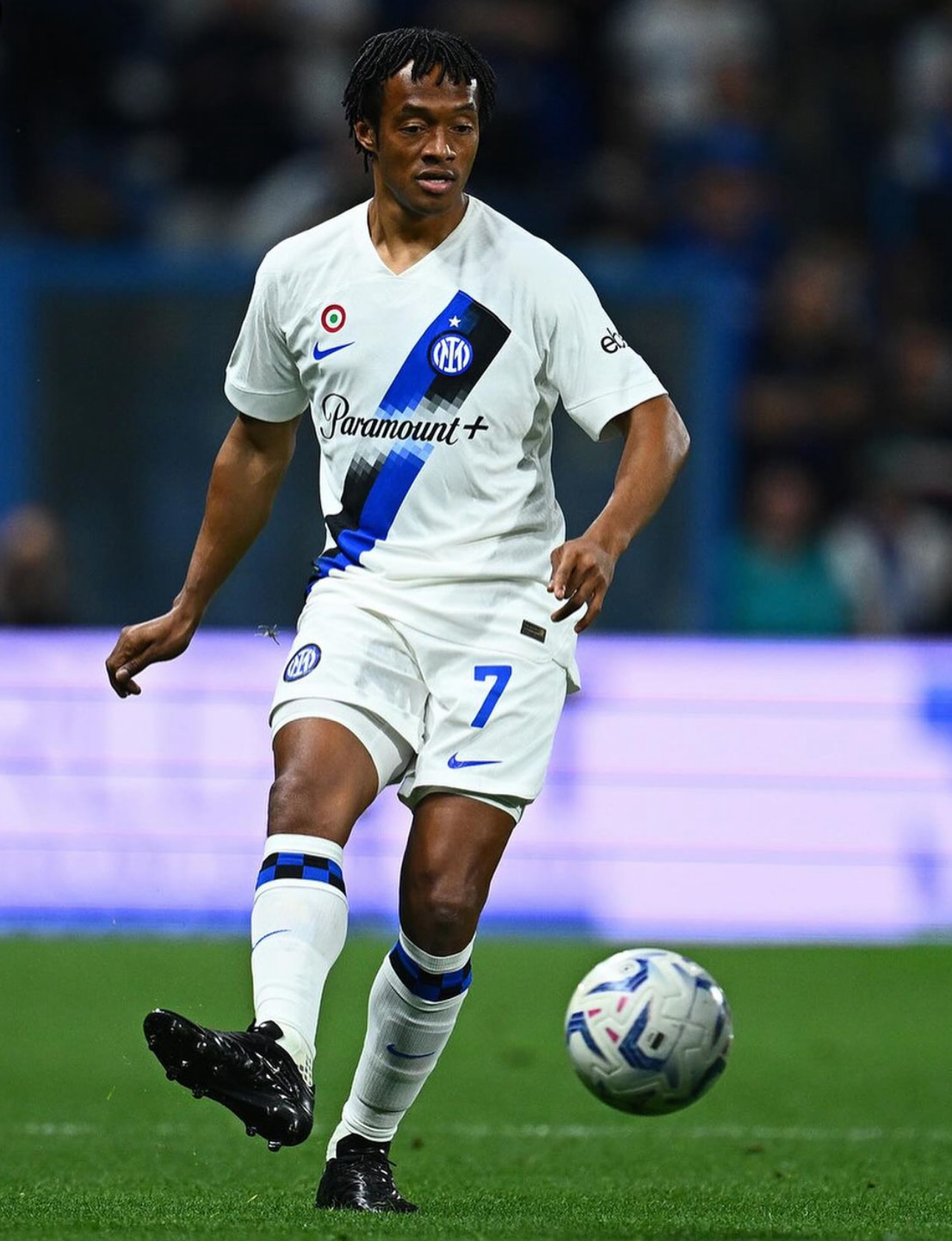 开云体育官方网站-哥伦比亚力克安哥拉，阿什拉夫带队取胜