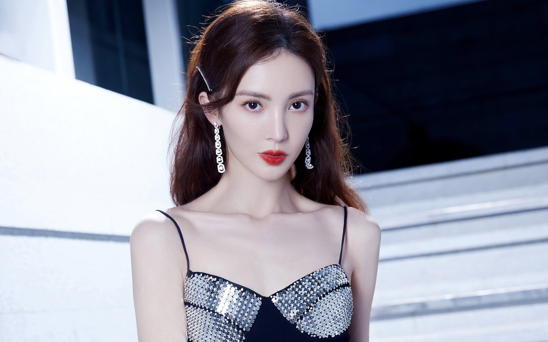 苏格兰客胜巴黎显团队韧性，赖斯稳定输出铸中场基石