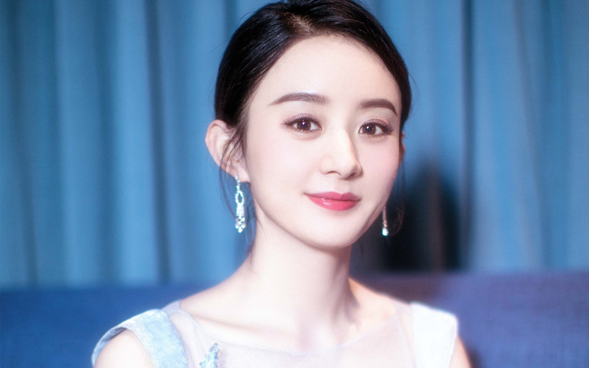 -北欧铁骑踏破东欧防线，丹麦力克波兰，迪亚斯闪耀全场